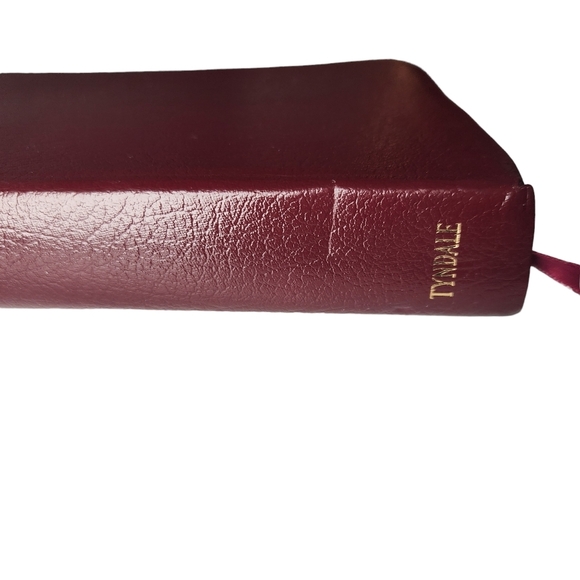 Students Life Application Bible Personal Size New Living Translation Red Leather - Picture 12 of 15